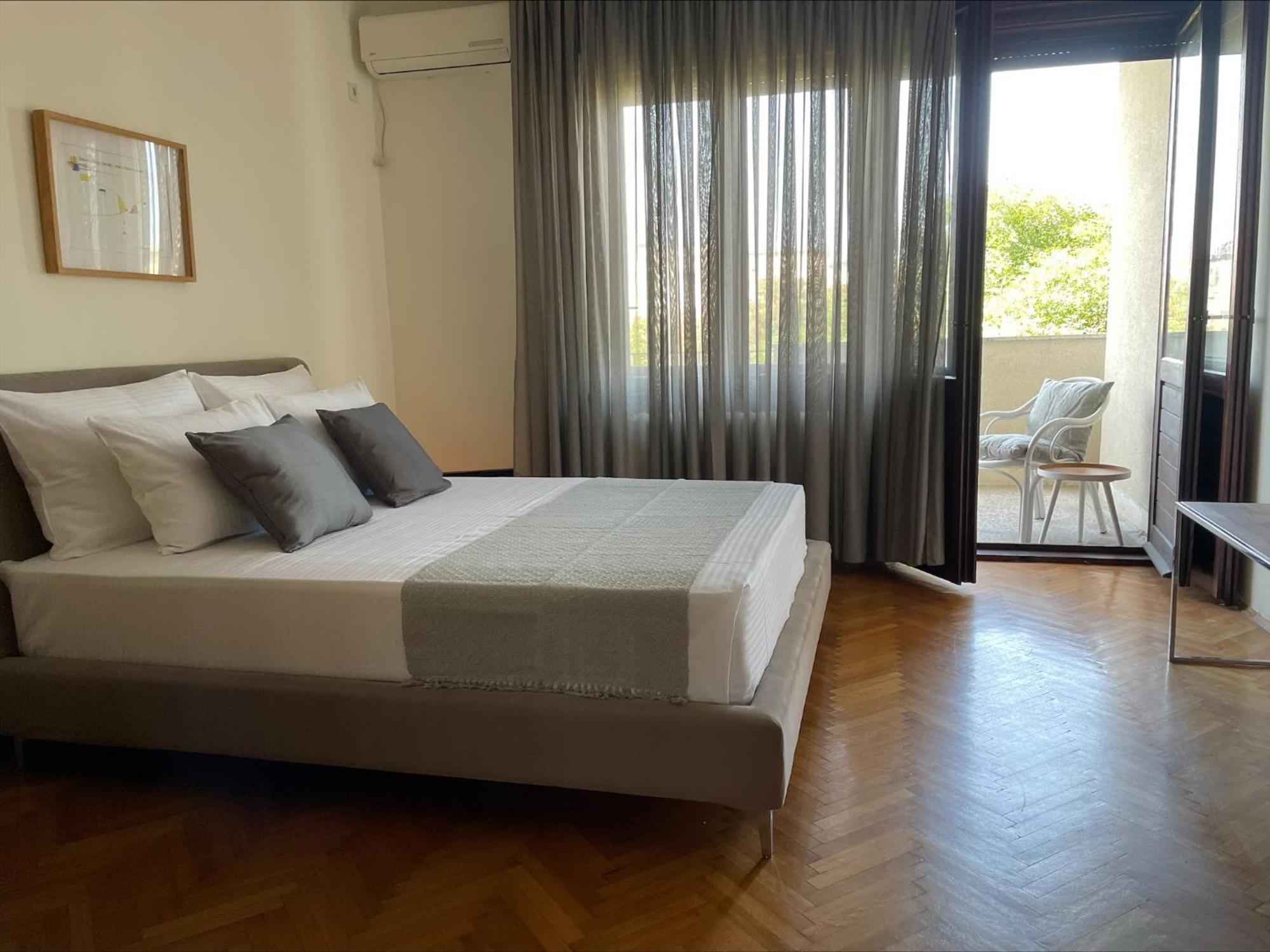 Two Bedroom Apartment Student Square Белград Экстерьер фото