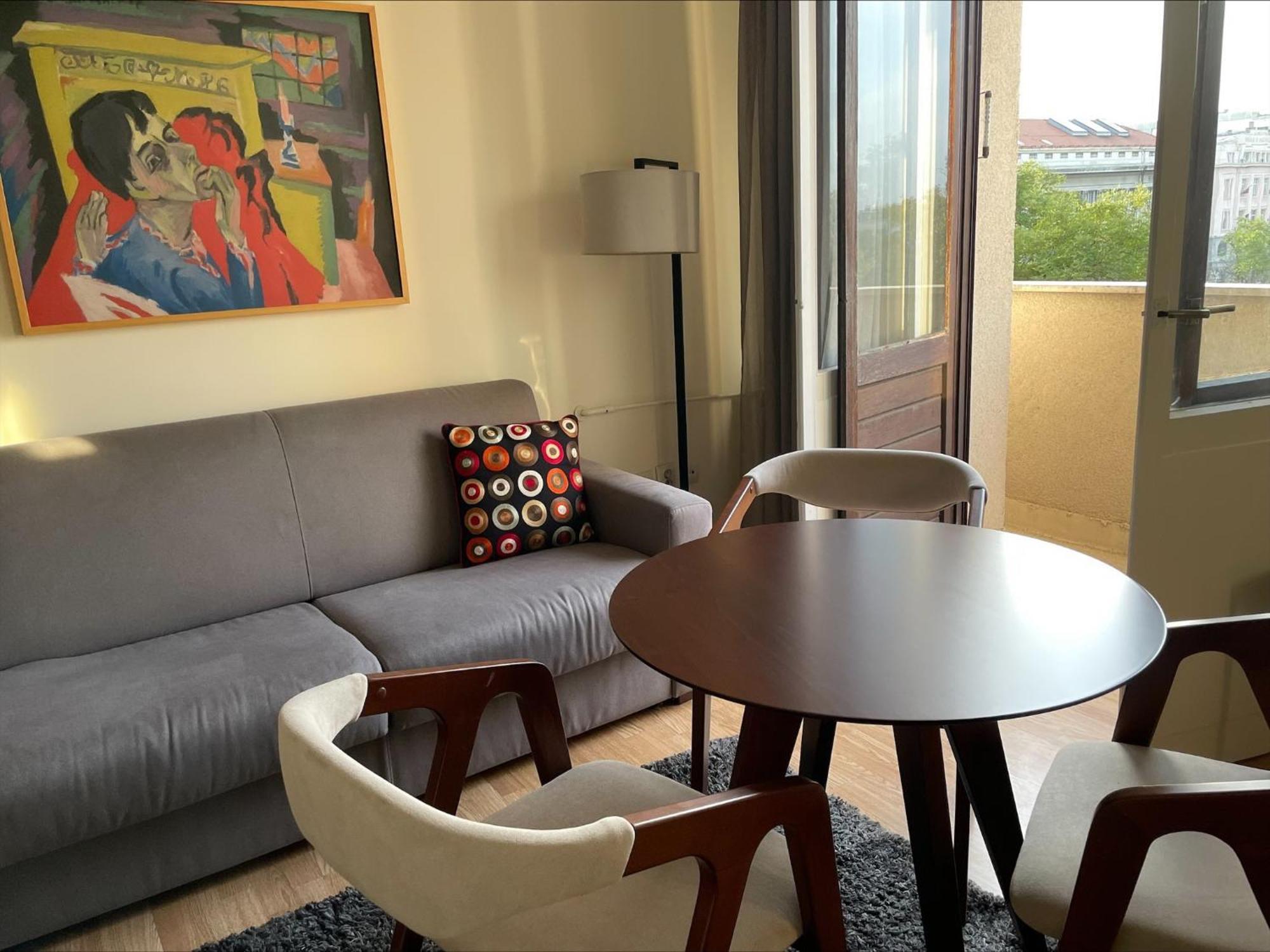 Two Bedroom Apartment Student Square Белград Экстерьер фото